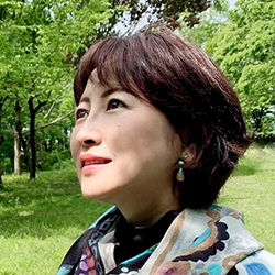 佐々木 智美 氏